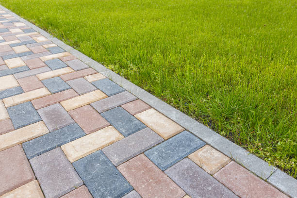 Best Concrete Driveway Paving in Estherville, IA